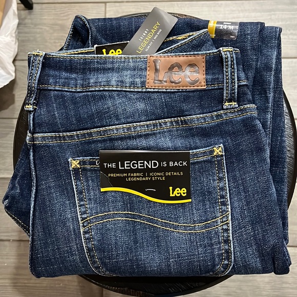 Women’s Lee legend jeans Size 14 M NWT slim fit mid rise - Picture 2 of 9